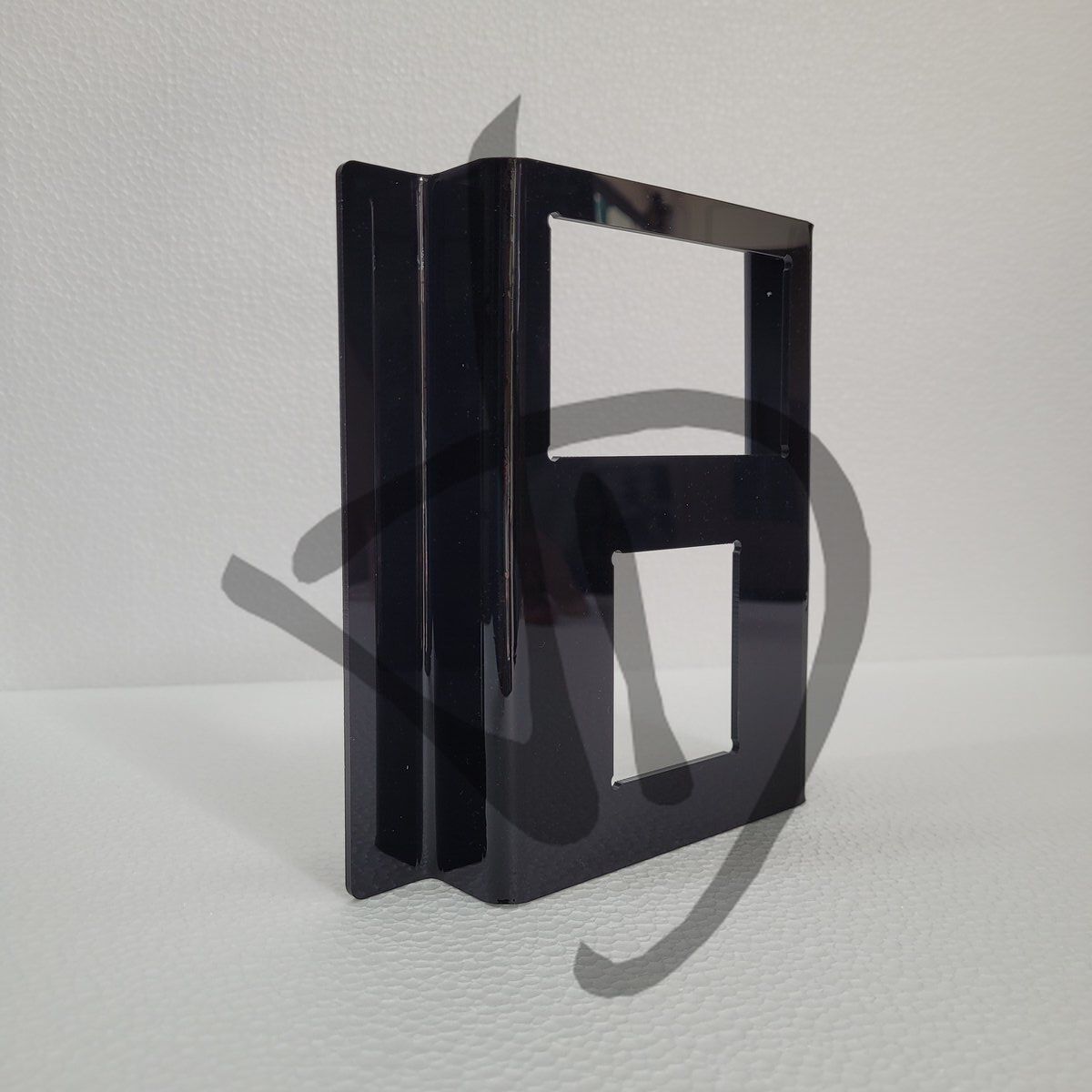 Maßgefertigte Produkte - Plexiglas-Prototypen - Camper-Zubehör - Instrumententafelhalter, Maskenhalter, Montageplatte, Plexiglassockel für Prototypinstrumente, für kundenspezifische elektrische Komponenten, Plexiglastafelkasten 5